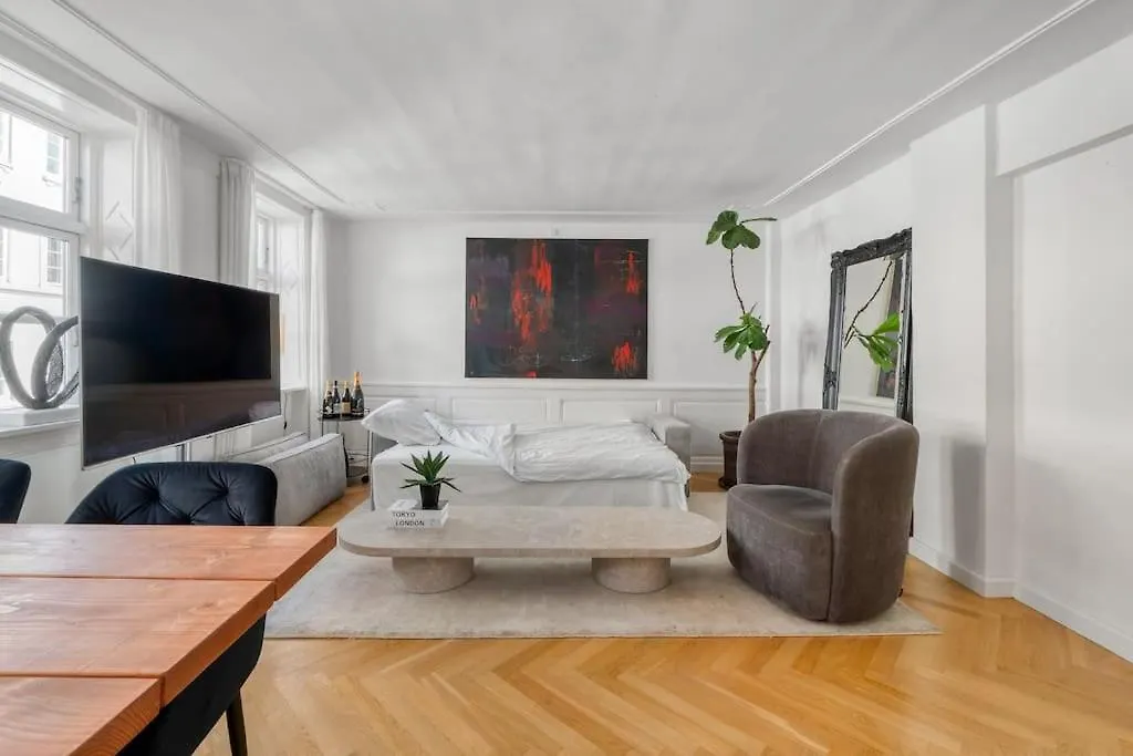 Central Og Charmerende Lejlighed Koppenhága
